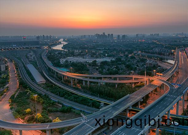 軌(gui)道(dao)交(jiao)通(tong)電能(neng)質(zhi)量(liang)問題分析及解決方案